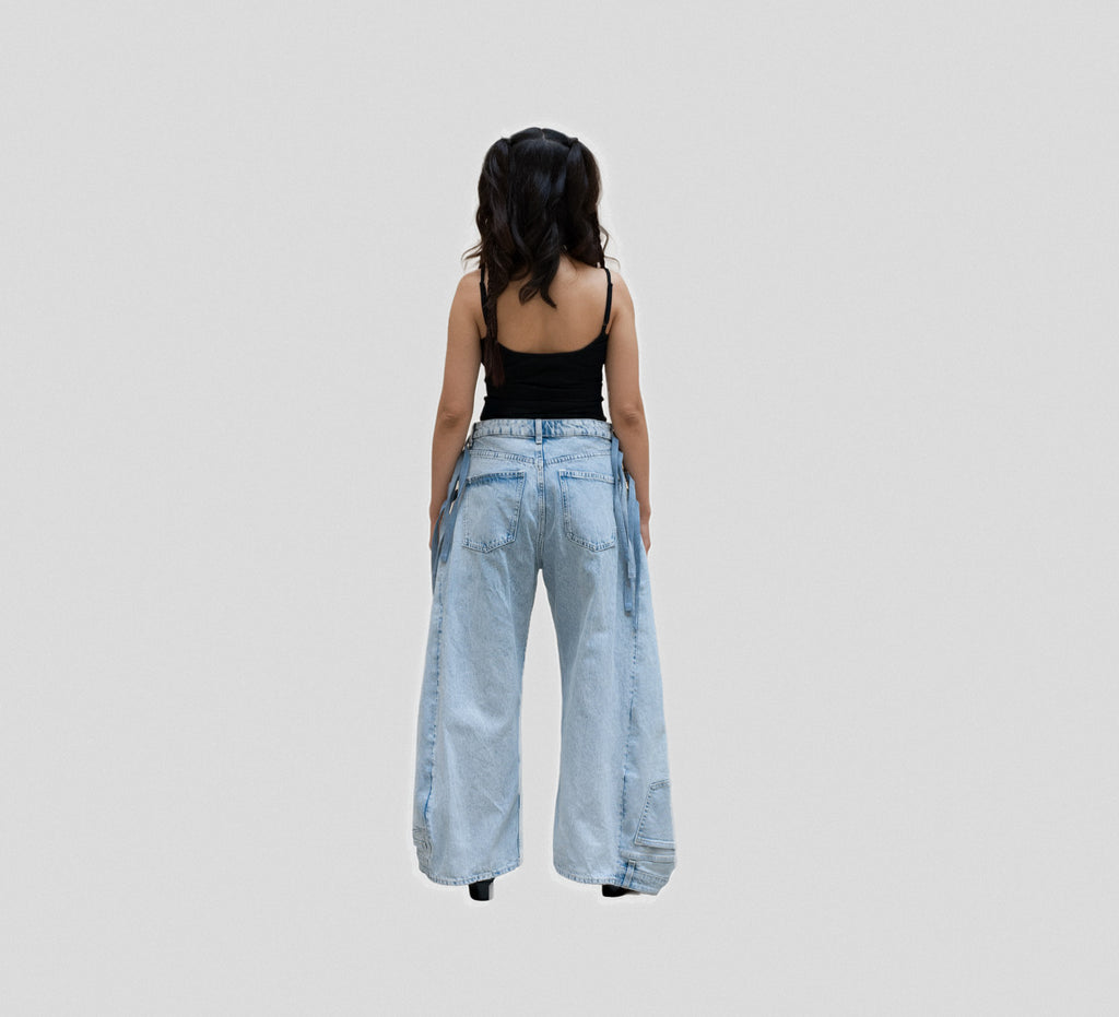 Basic Jeans – Light Blue